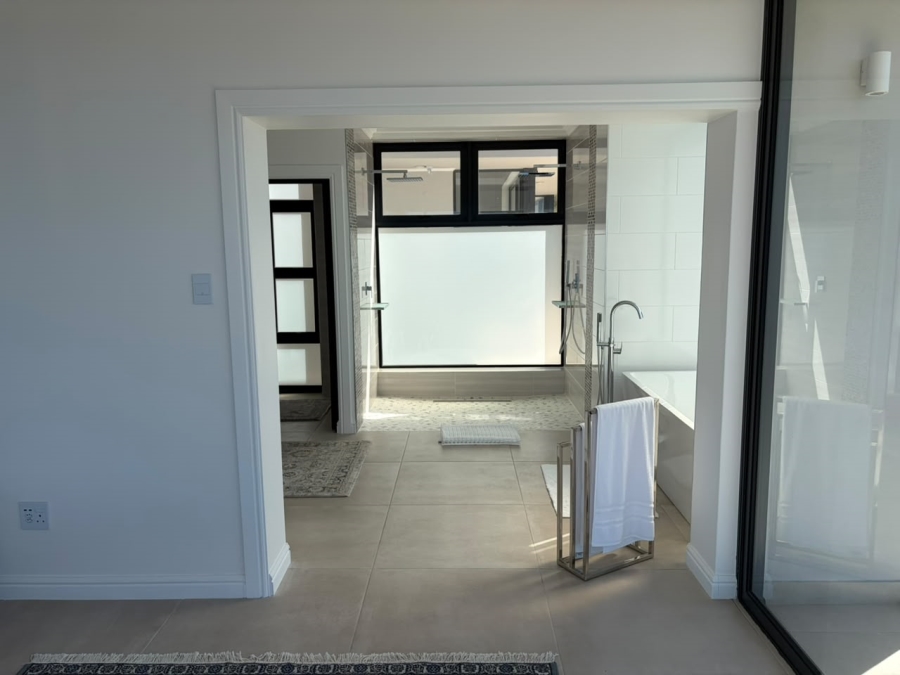 4 Bedroom Property for Sale in Moquini Coastal Estate Western Cape